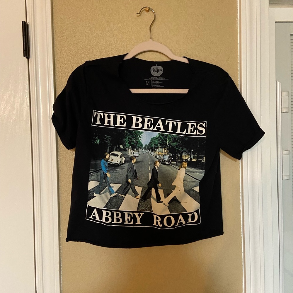 Beatles crop tee